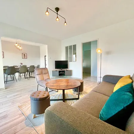 아파트 - La Cigogne - Balcon - Vue Degagee - Netflix - Wifi Fibre - Parking Gratuit - Quartier Populaire