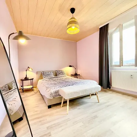 - La Cigogne - Balcon - Vue Degagee - Netflix - Wifi Fibre - Parking Gratuit - Quartier Populaire Appartement