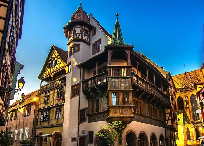 - La Cigogne - Balcon - Vue Dégagée - Netflix - Wifi Fibre - Parking Gratuit - Quartier Populaire Colmar