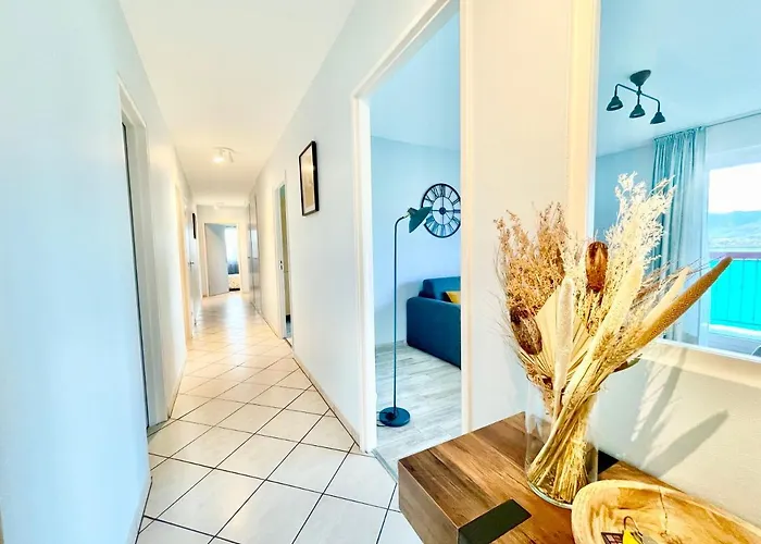 - La Cigogne - Balcon - Vue Dégagée - Netflix - Wifi Fibre - Parking Gratuit - Quartier Populaire Colmar